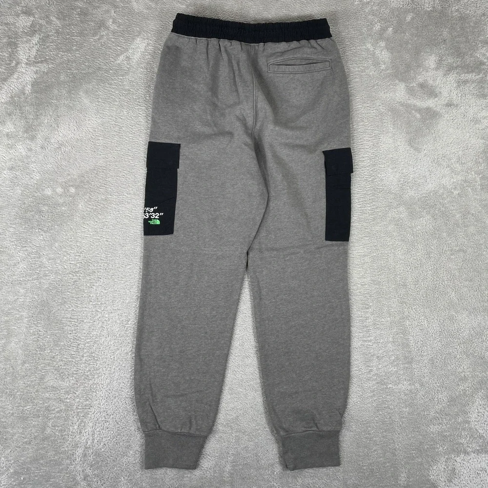 The North Face Cargo Sweatpants Mens Small Gray Coordinates Fleece Joggers‎